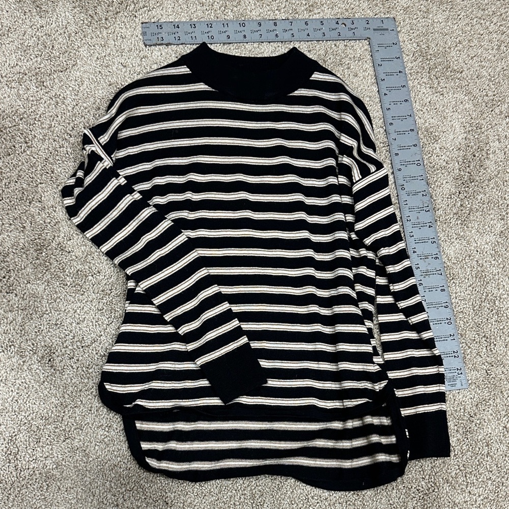Madewell 100% merino wool light weight sweater